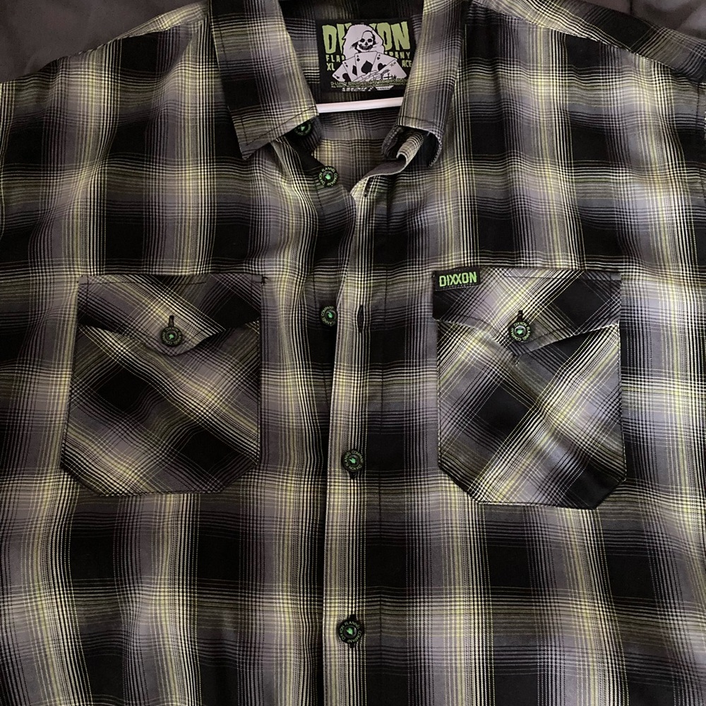 Men’s Dixxon Flannel Co Bamboo The Ace Size XL. Hard to find!